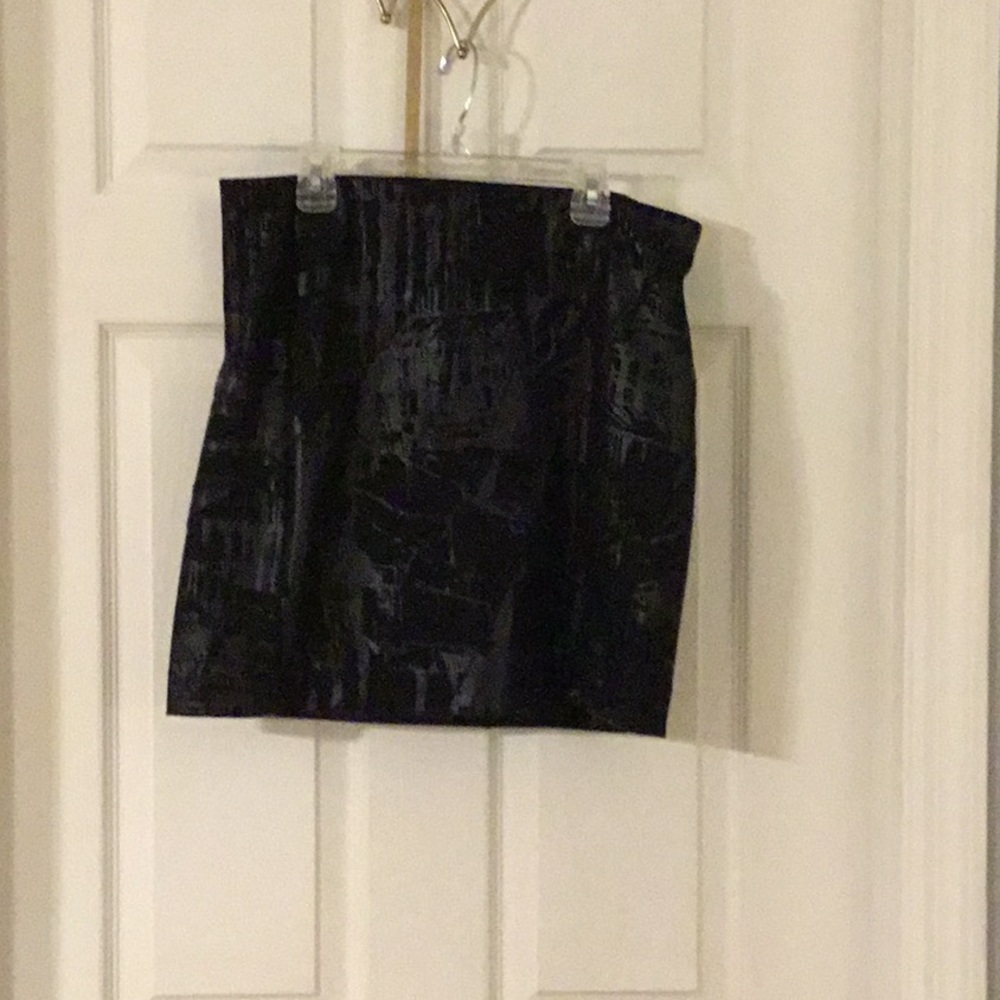 Ladies skirt